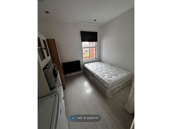 Studio To Rent In Burlington Road, Thornton Heath, CR7