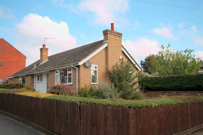 2 Bedroom Detached Bungalow To Rent In Alma Street, Melbourne, Derby, DE73