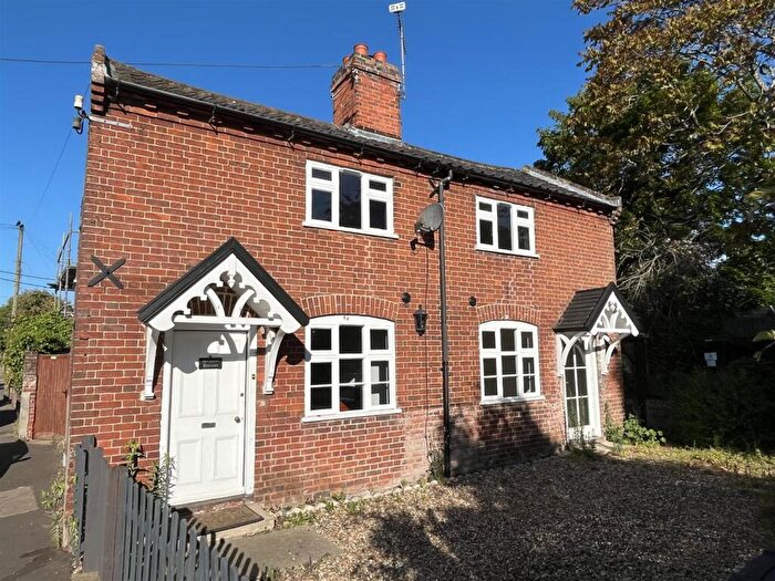 3 Bedroom Detached House For Sale In The Street, Earsham, Bungay, NR35