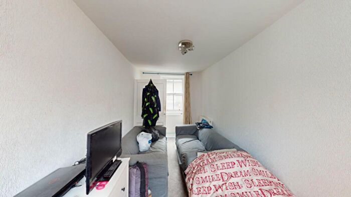 2 Bedroom Flat For Sale In High Street, Montrose, DD10