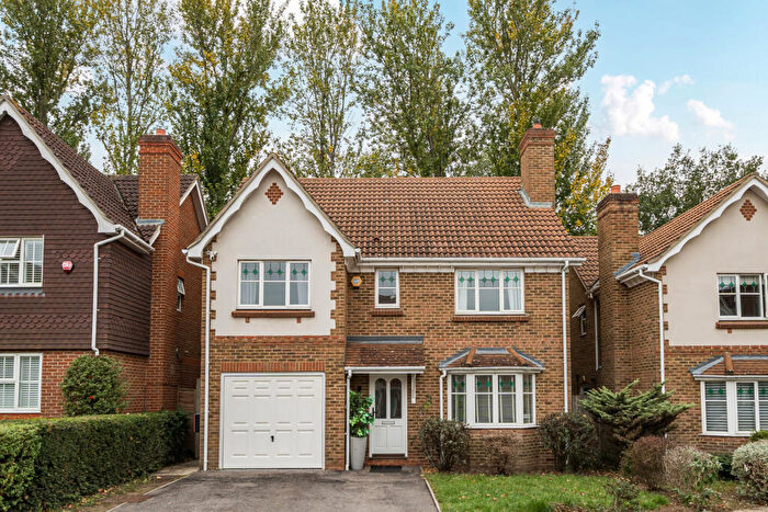 4 Bedroom Detached House For Sale In Crosier Close, Blackheatth, SE3