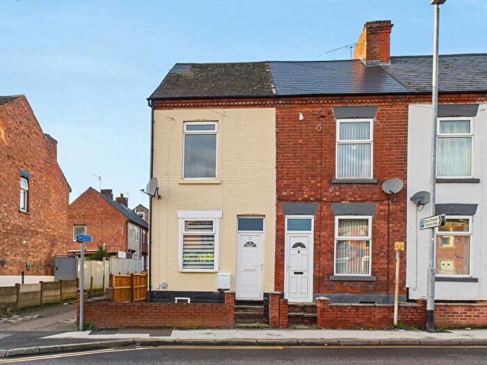 3 Bedroom End Of Terrace House For Sale In High Street, Arnold, Nottingham, NG5