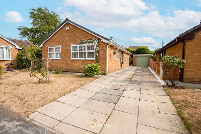 3 Bedroom Detached Bungalow For Sale In Lichen Close, Edenthorpe, Doncaster, DN3