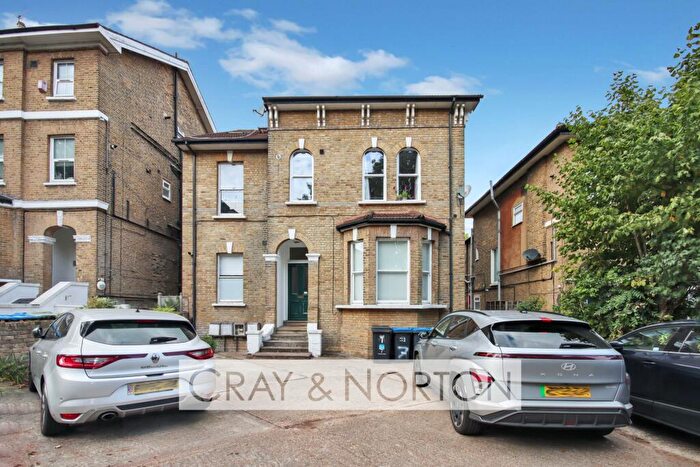 2 Bedroom Flat For Sale In Canning Road, Addiscombe, CR0