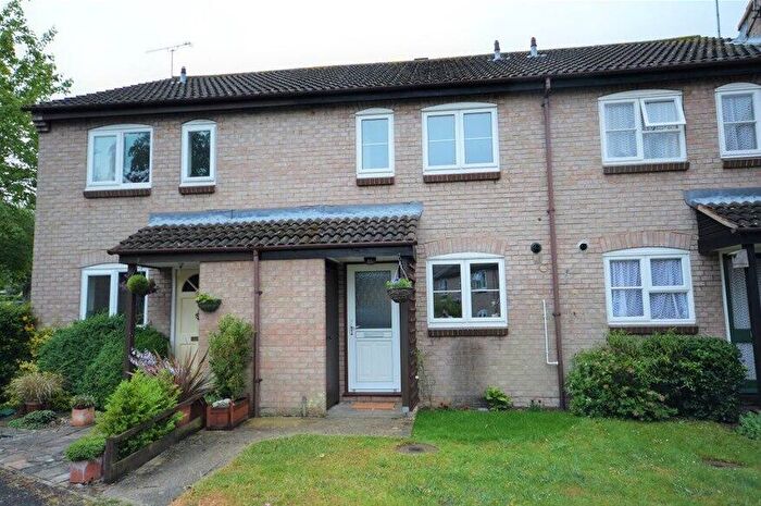 2 Bedroom House To Rent In Brecken Close, St Albans, AL4