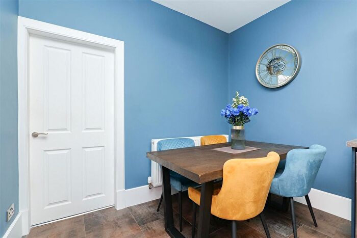 2 Bedroom Flat For Sale In Cassels Street, Carluke, ML8
