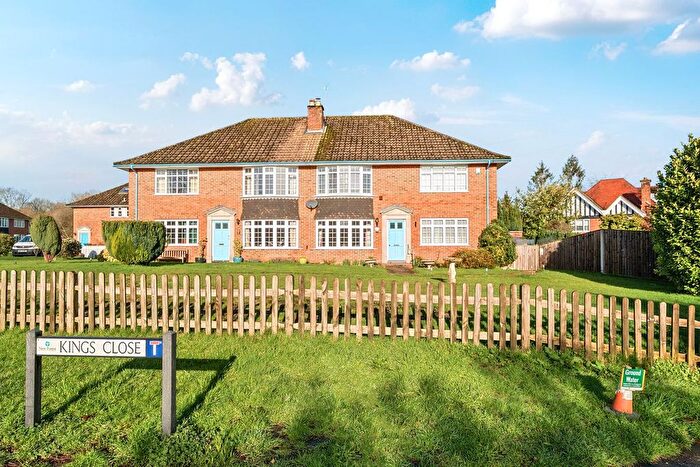 3 Bedroom Maisonette For Sale In Kings Close, Lyndhurst, SO43