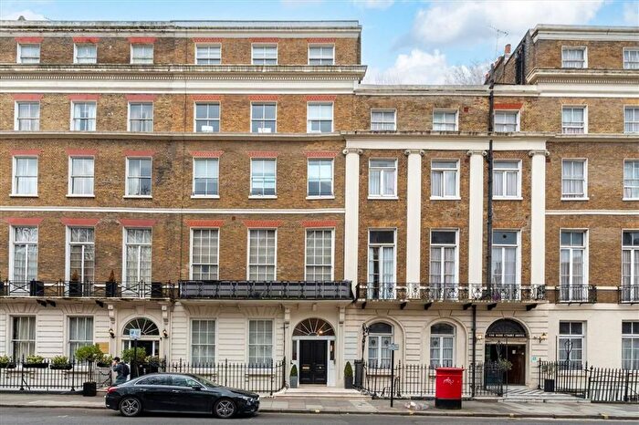 2 Bedroom Flat To Rent In Great Cumberland Place, London, W1H