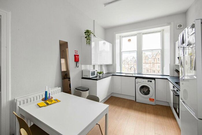 3 Bedroom Flat To Rent In Marchmont Road, Marchmont, Edinburgh, EH9