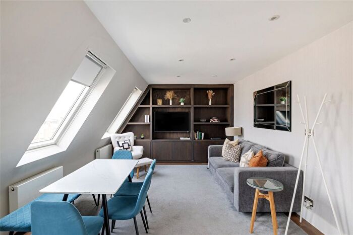 2 Bedroom Flat To Rent In Manson Place, London, SW7