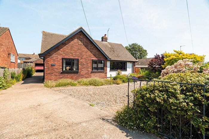 3 Bedroom Detached Bungalow For Sale In Wilson Road, Pakefield, NR33
