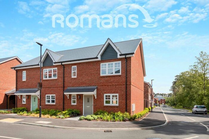 3 Bedroom Semi-Detached House To Rent In The Fairway Fleet, GU51