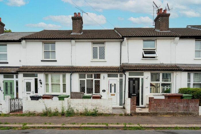 2 Bedroom Terraced House To Rent In Glencoe Road, Bushey, Herts, WD23
