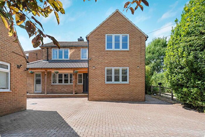 4 Bedroom Detached House To Rent In Holton, Oxford, OX33