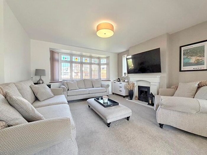 4 Bedroom Detached House For Sale In Bowers Road, Milehouse, Plymouth, PL2