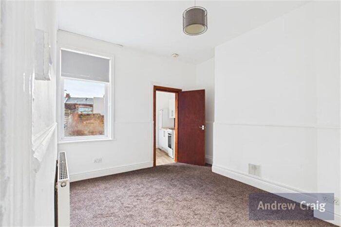 2 Bedroom Flat For Sale In Ashley Road, South Shields, NE34