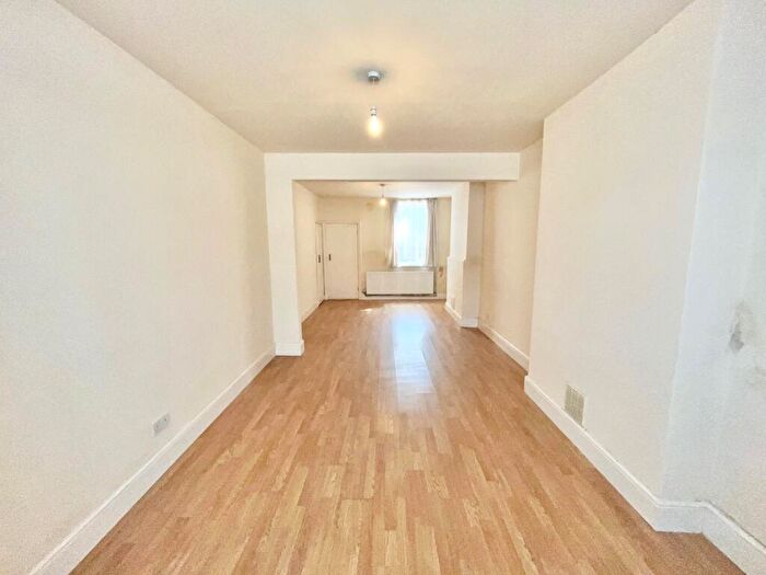 2 Bedroom End Of Terrace House For Sale In Oundle Road, Peterborough, PE2