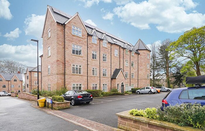2 Bedroom Flat For Sale In Elm Gardens, Gillfield House, S10