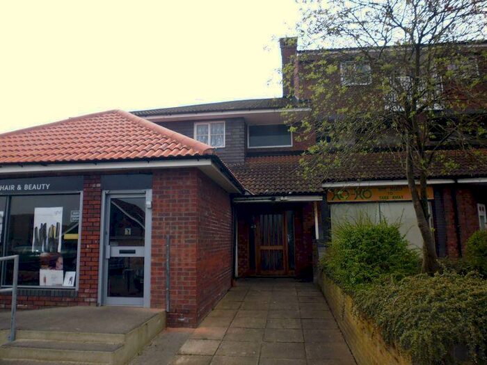 1 Bedroom Flat To Rent In Hoover Drive, Basildon, SS15