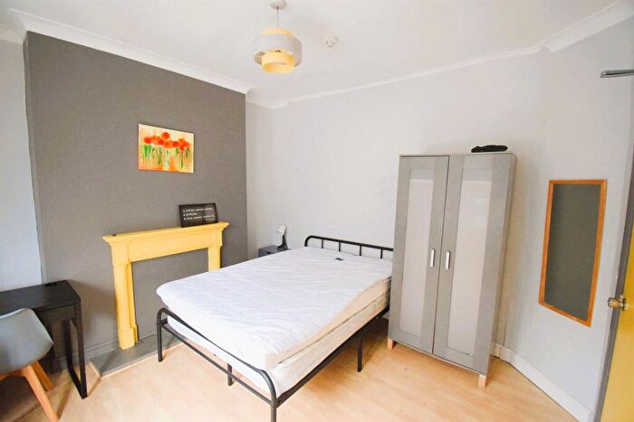 1 Bedroom House To Rent In Broadway (Yellow), Pontypridd, CF37