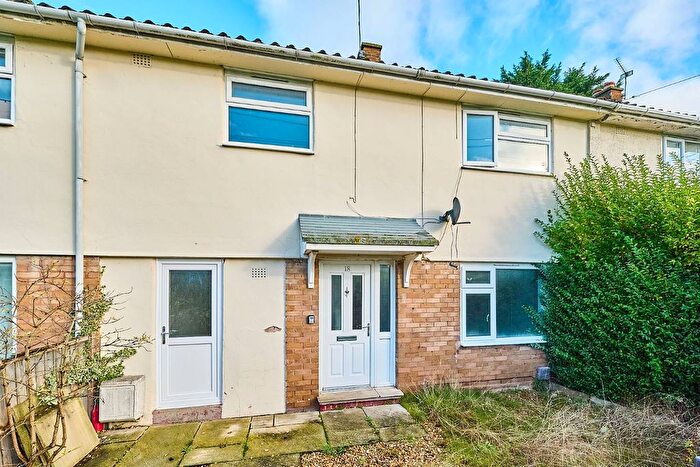 3 Bedroom Terraced House For Sale In Hilton Road, Featherstone, Wolverhampton, WV10