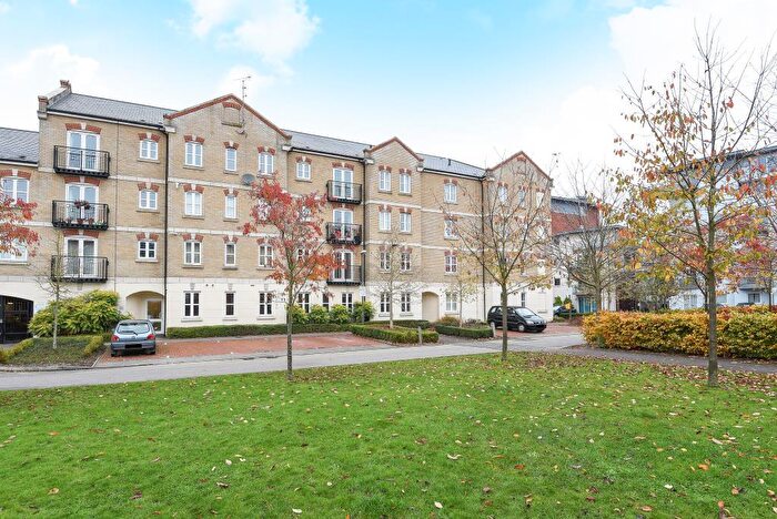 1 Bedroom Apartment To Rent In Coxhill Way, Aylesbury, HP21
