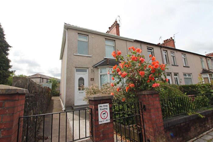 2 Bedroom End Of Terrace House For Sale In Penmaen Avenue, Oakdale, Blackwood, NP12