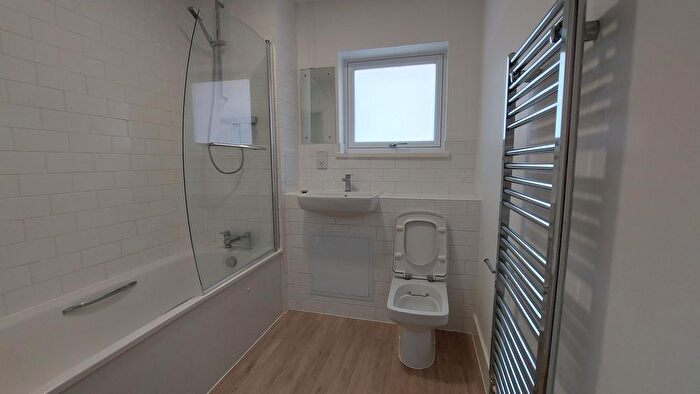 1 Bedroom Flat To Rent In Osprey Court, Peregrine Close, Hemel Hempstead, HP2