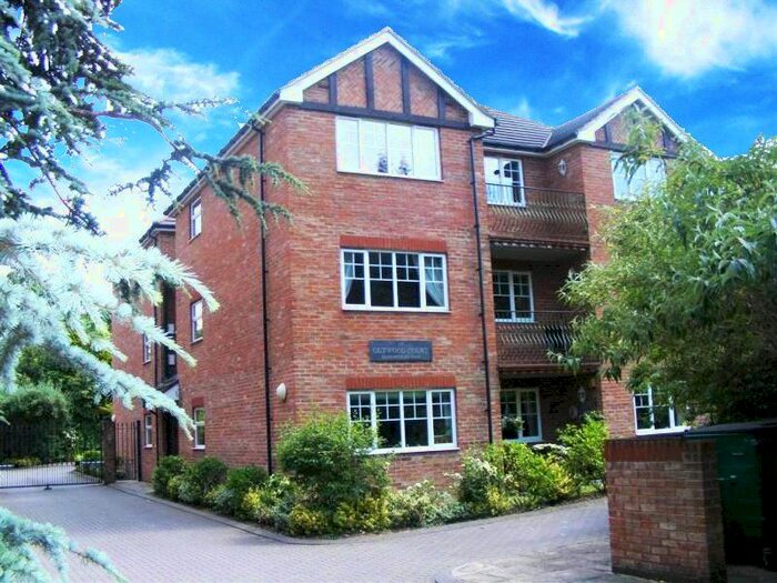 2 Bedroom Flat To Rent In Pampisford Road, South Croydon, CR2