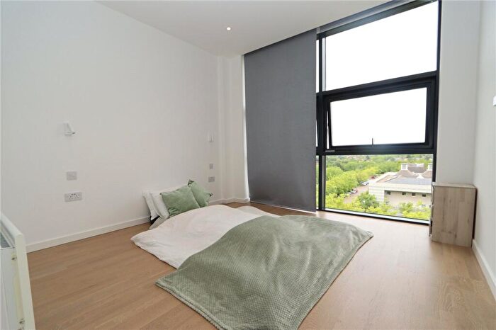 1 Bedroom Apartment To Rent In Silbury Boulevard, Central Milton Keynes, MK9