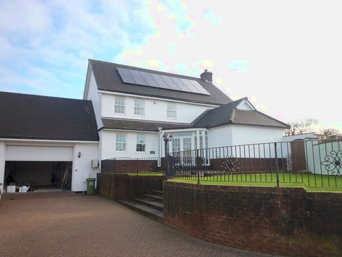 6 Bedroom Town House To Rent In Chilsworthy, Holsworthy, EX22