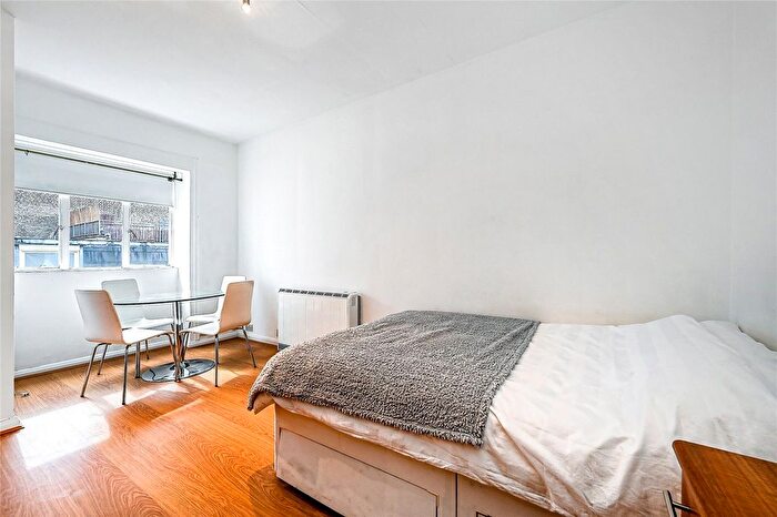 Studio To Rent In Kendrick Place, South Kensington, SW7