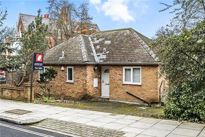 2 Bedroom Bungalow To Rent In Wood Vale Forest Hill, SE23