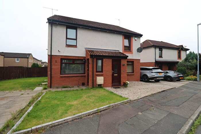 2 Bedroom Semi-Detached House To Rent In Macdonald Court, Beith, KA14