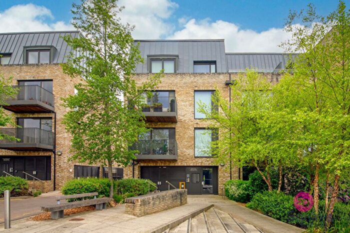2 Bedroom Flat To Rent In Regiment Hill, Griffin Building, NW7