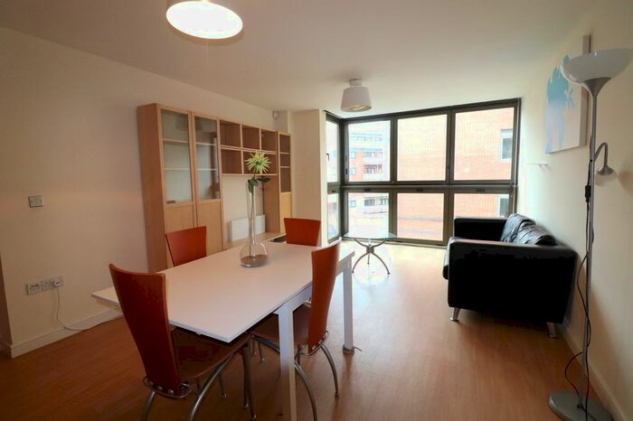 2 Bedroom Flat To Rent In Sheepcote Street, Birmingham, B16