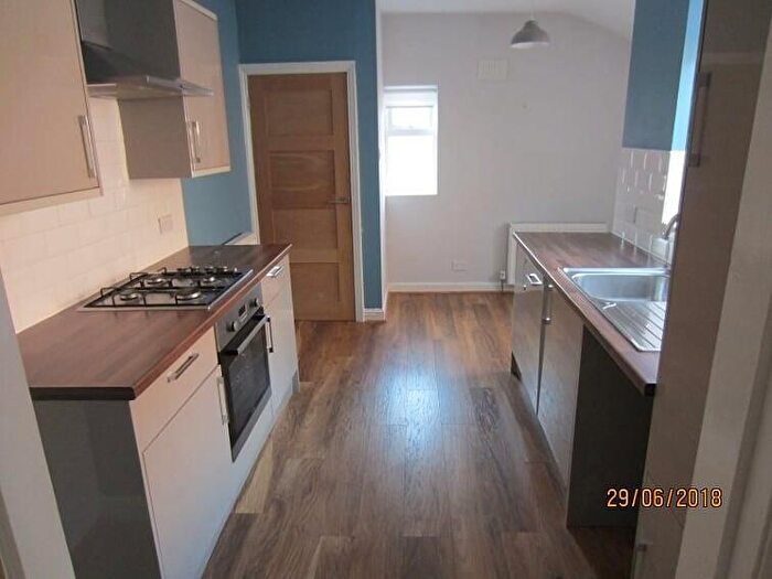 2 Bedroom Flat To Rent In Rokeby Terrace, Newcastle Upon Tyne, NE6