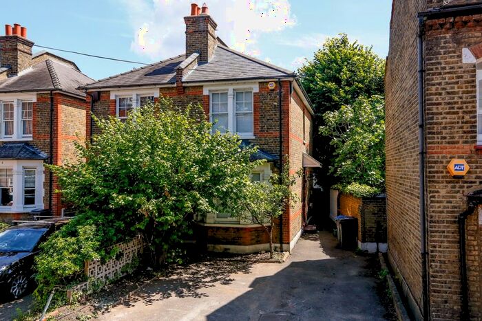 3 Bedroom Semi-Detached House To Rent In South Lane, Kingston Upon Thames, KT1