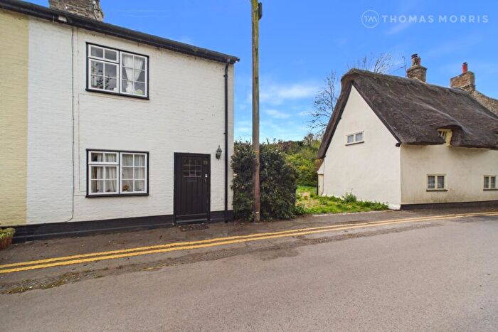 2 Bedroom End Of Terrace House For Sale In High Street, Hemingford Grey, Huntingdon, Cambridgeshire, PE28