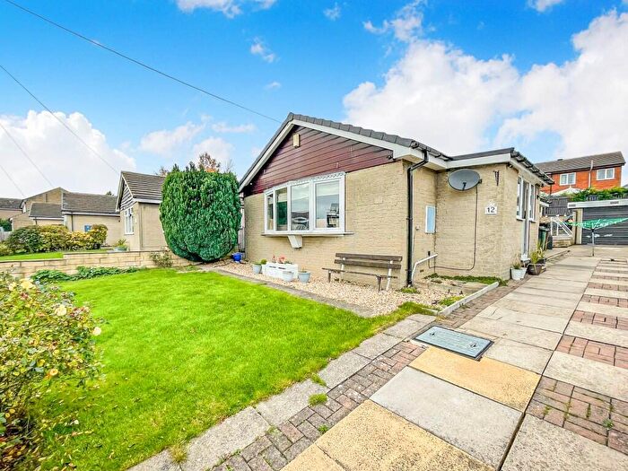3 Bedroom Detached Bungalow For Sale In Meadow View, Skelmanthorpe, Huddersfield, HD8