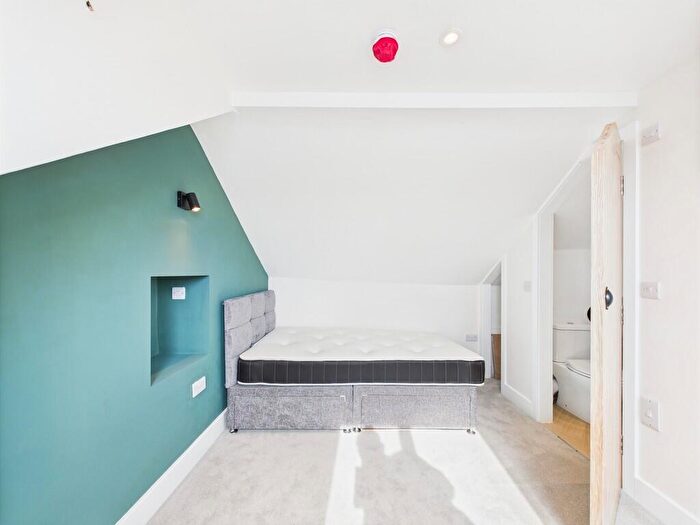 Studio To Rent In Hertford Road, Worthing, BN11