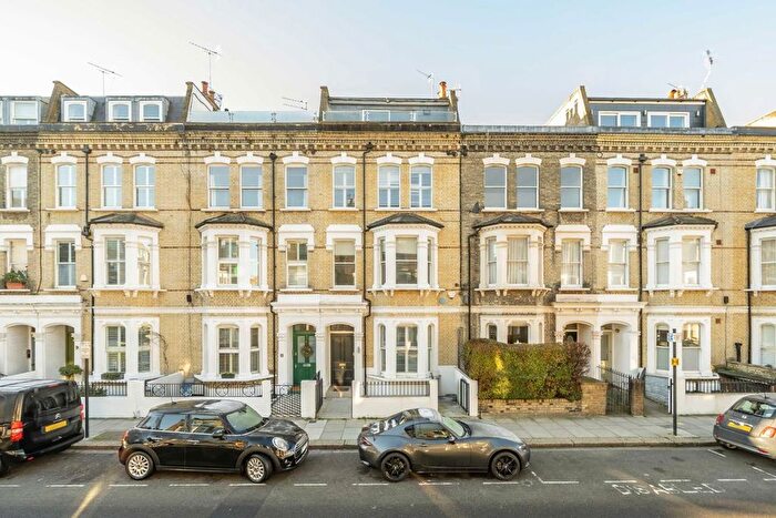 6 Bedroom Property For Sale In Radipole Road, Fulham, SW6