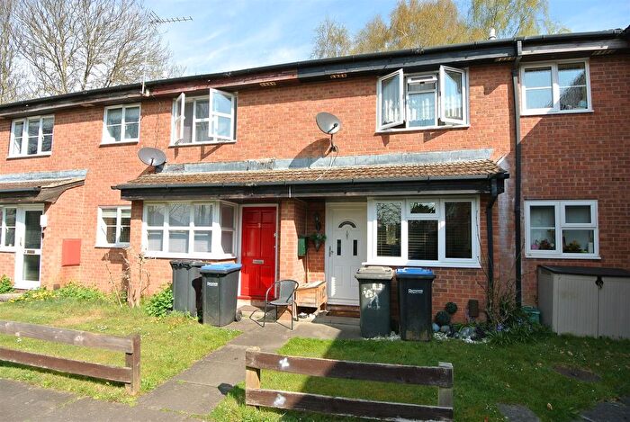 1 Bedroom Terraced House To Rent In Cypress Walk, Englefield Green, Egham, TW20