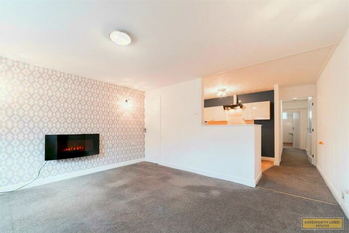 1 Bedroom Apartment To Rent In Bolton Road, Whitehall, Darwen, BB3