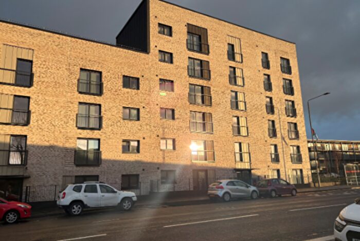 2 Bedroom Flat To Rent In , Gallowgate, G40