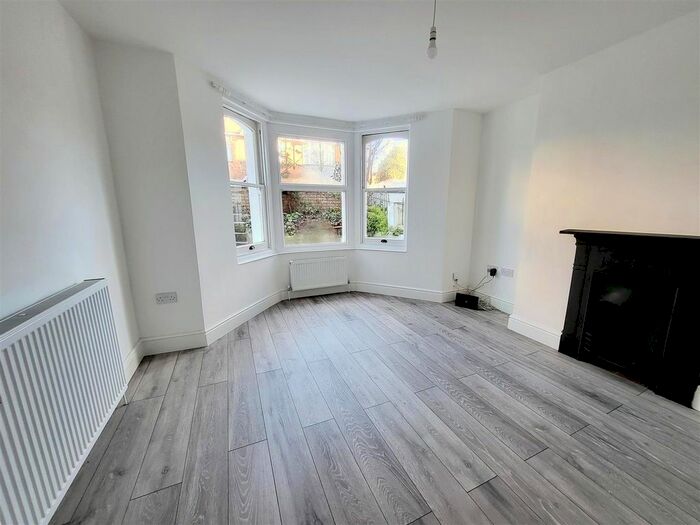 1 Bedroom Flat To Rent In Marlborough Road, Ramsgate, CT11