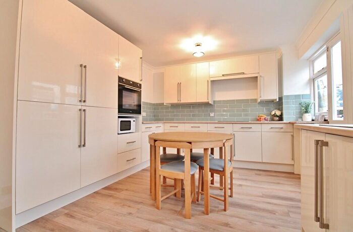 3 Bedroom Terraced House To Rent In Harriet Close, Hill Head, PO14