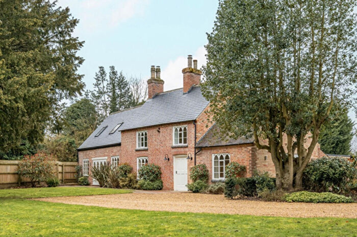 4 Bedroom Detached House For Sale In Holme Lane, Nottingham, NG12