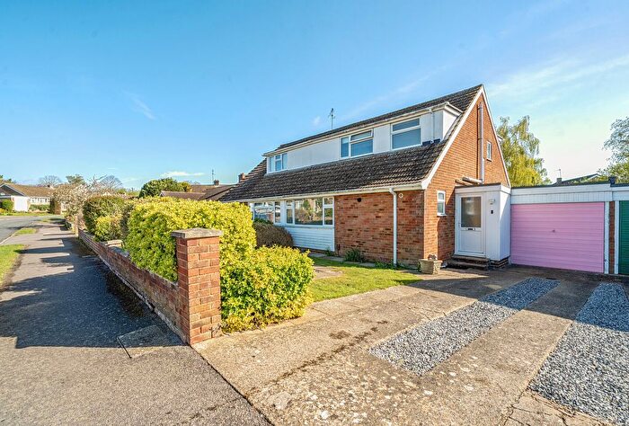 3 Bedroom Bungalow For Sale In St. James Road, Radley, Abingdon, Oxfordshire, OX14