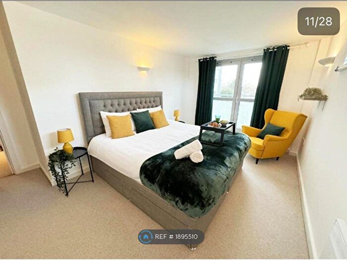 2 Bedroom Flat To Rent In London, London, N1